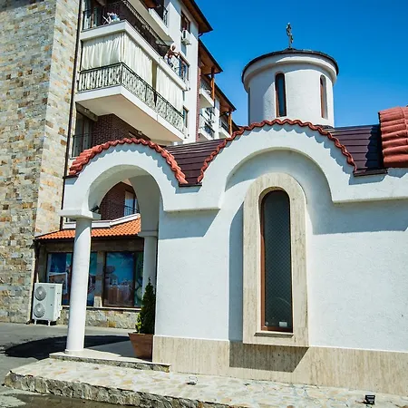 فندق Family Apolon نيسيبار