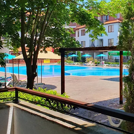 Hotel Family Apolon 2*