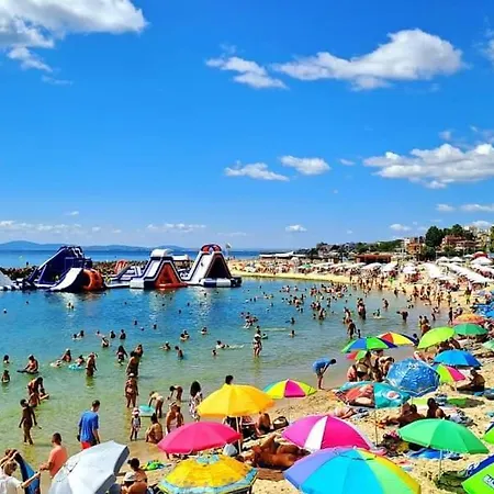 Family Apolon 酒店 2*