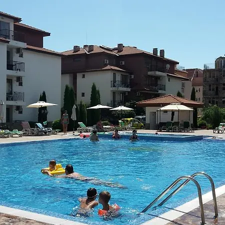 Hotel Family Apolon 2*