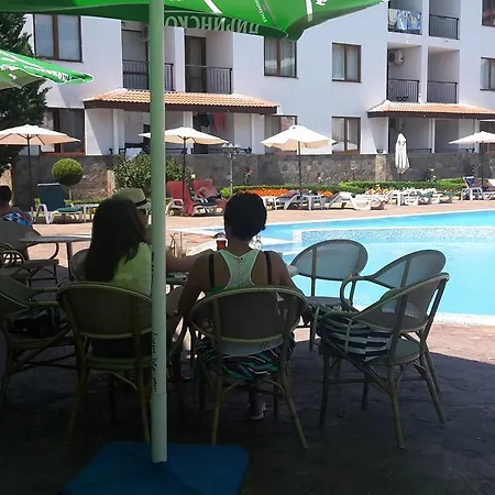 Family Apolon Hotel 2*