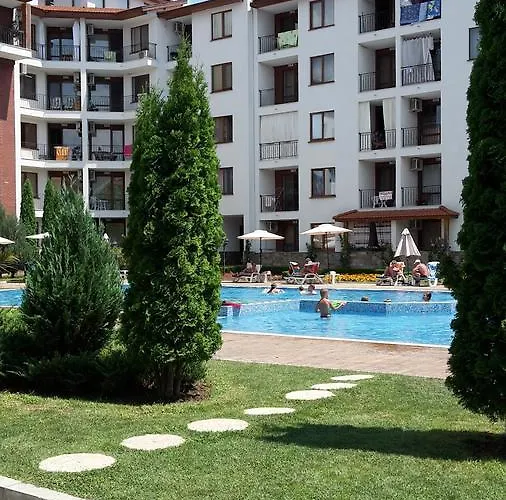 فندق Family Apolon نيسيبار